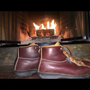 Vintage Vasque Sundowner - 1990